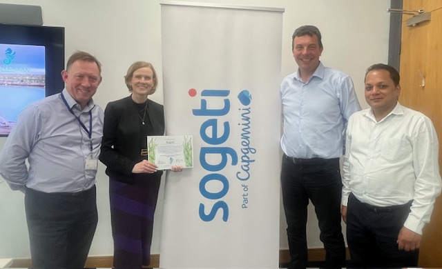 Certificates being presented to Sogeti for Sustainability Initiatives 